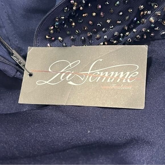 La Femme 24895 Navy Beaded Illusion Long Sleeve Prom Gown NWT Size 6 $420 MSRP - Picture 15 of 16